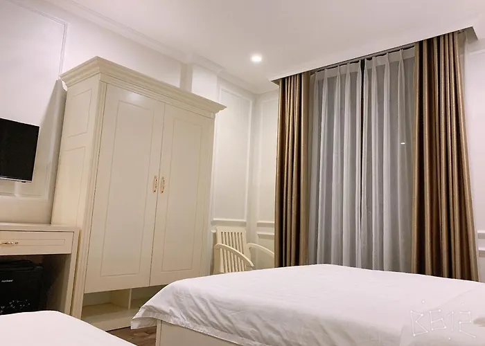 Ngoc Lan Khách sạn 3*