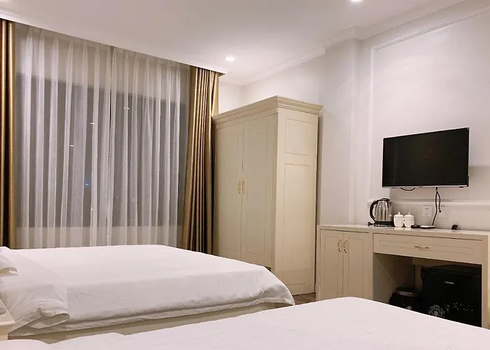 Ngoc Lan Khách sạn